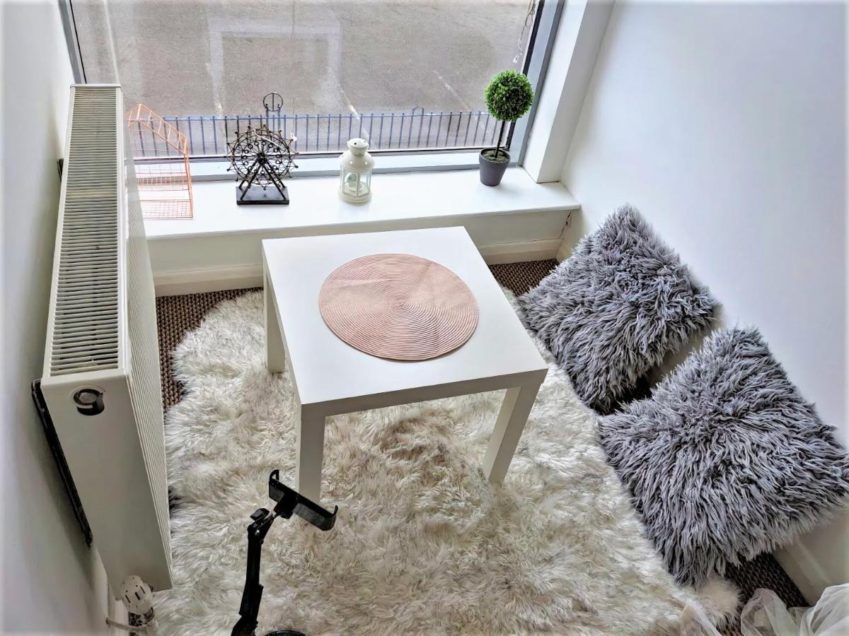Large 3 Bedrooms In Liverpool City Centre, Free Parking Exterior foto